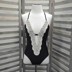 Crochet Necklace Plunge One Piece Swimsuit | Shade & Shore | Small (4/6)